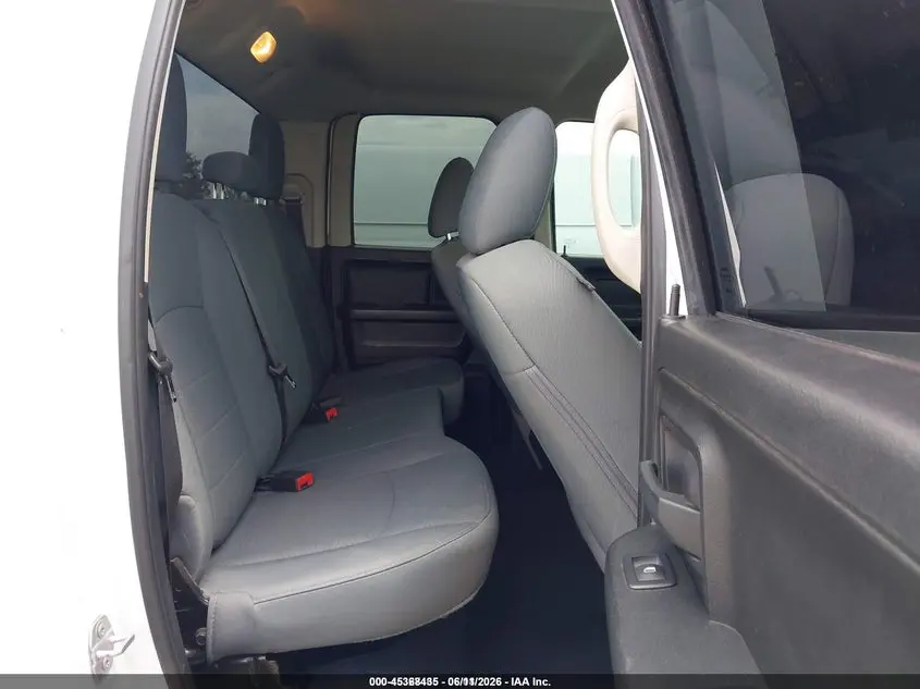 2018 RAM 1500 TRADESMAN  4X2 6'4 BOX