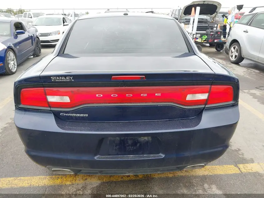 2014 DODGE CHARGER SE