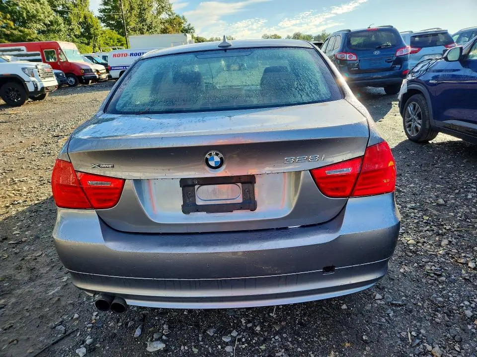2011 BMW 328 XI SULEV  