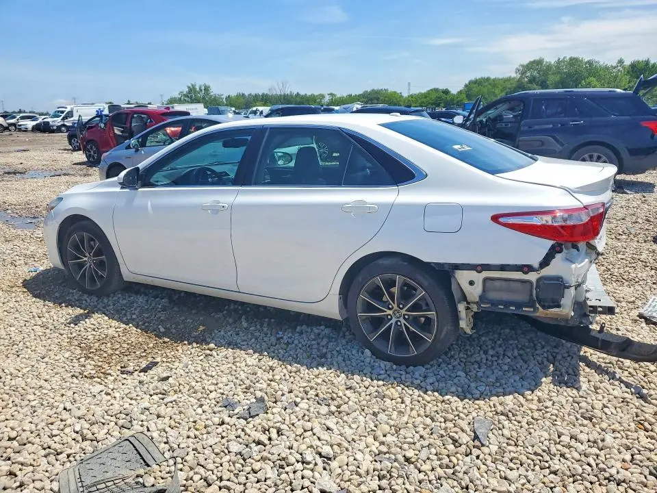 2017 TOYOTA CAMRY XSE  