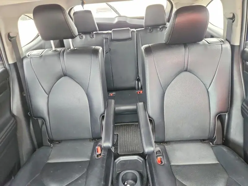 2022 TOYOTA HIGHLANDER LIMITED  