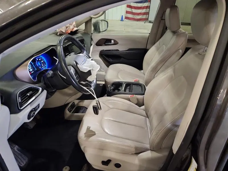 2017 CHRYSLER PACIFICA TOURING L  