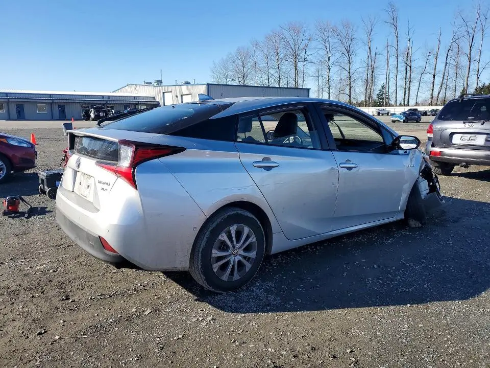 2019 TOYOTA PRIUS XLE AWD-E  