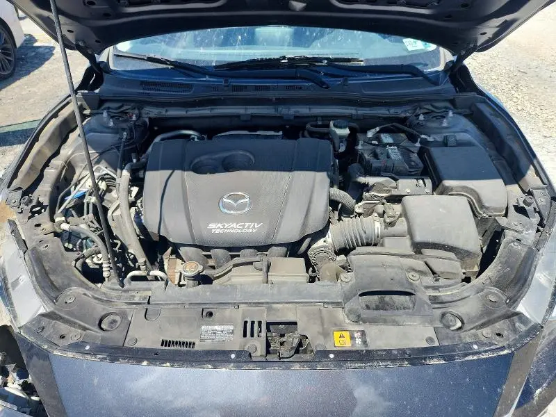 2016 MAZDA 3 TOURING  