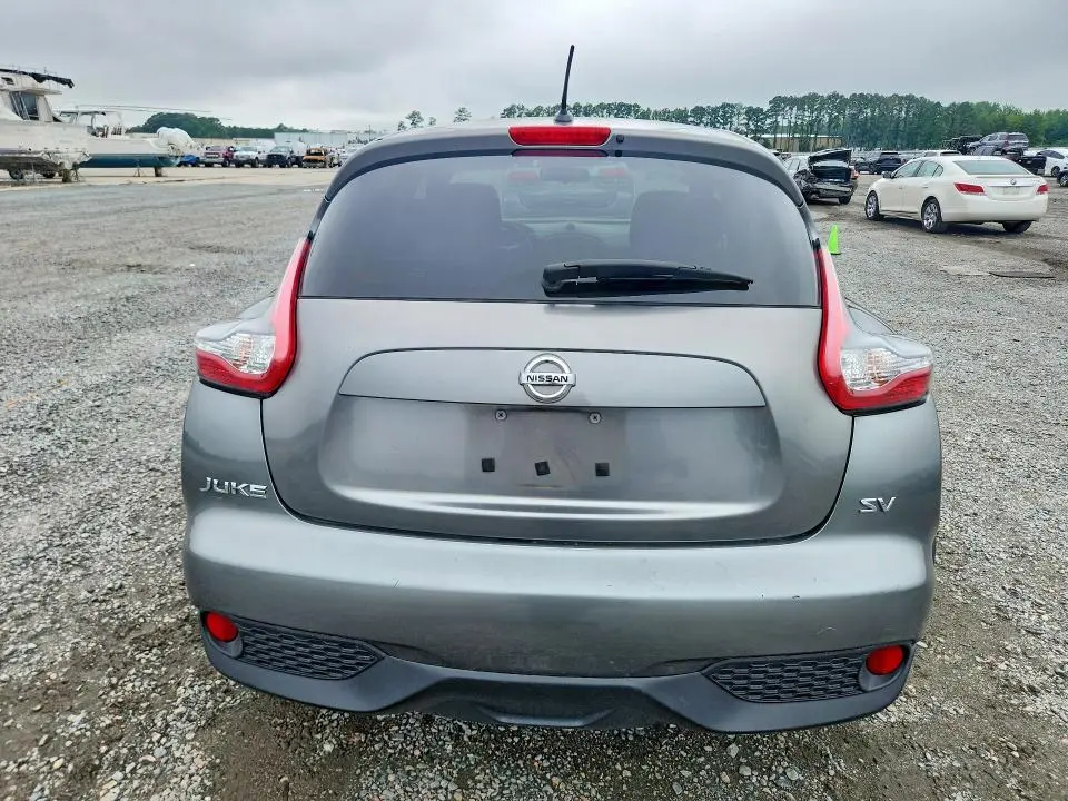 2017 NISSAN JUKE SV  