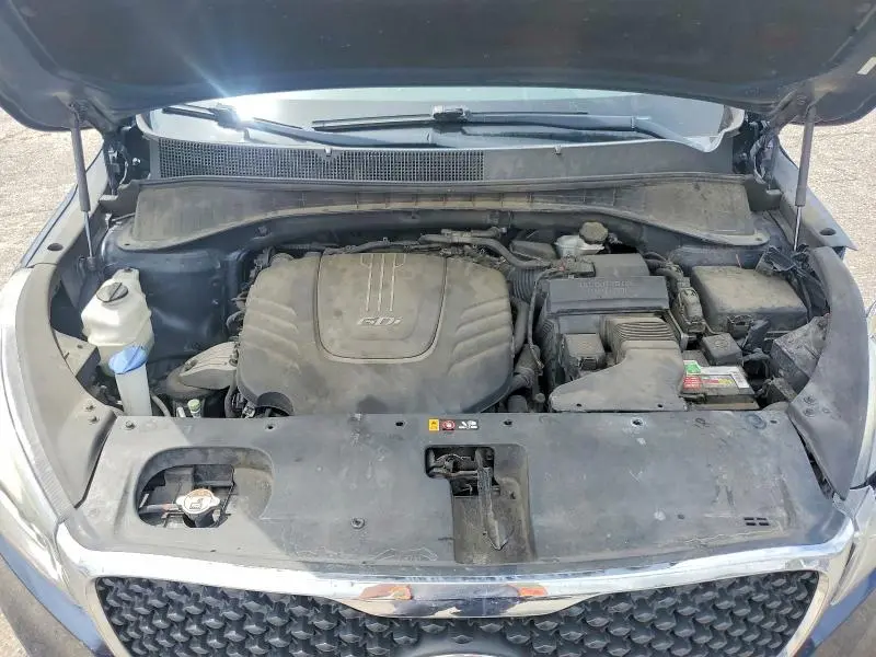 2017 KIA SORENTO LX V6  