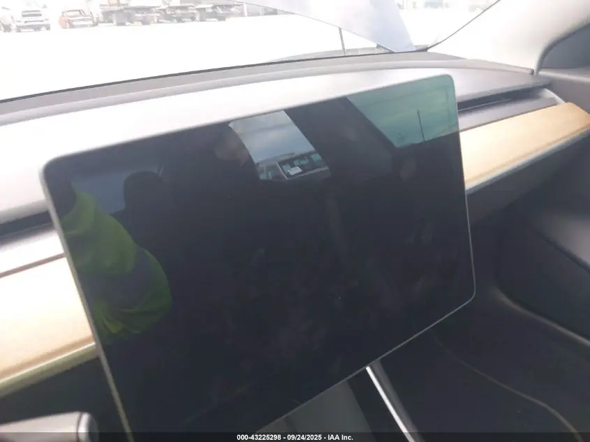 2018 TESLA MODEL 3 LONG RANGE/MID RANGE