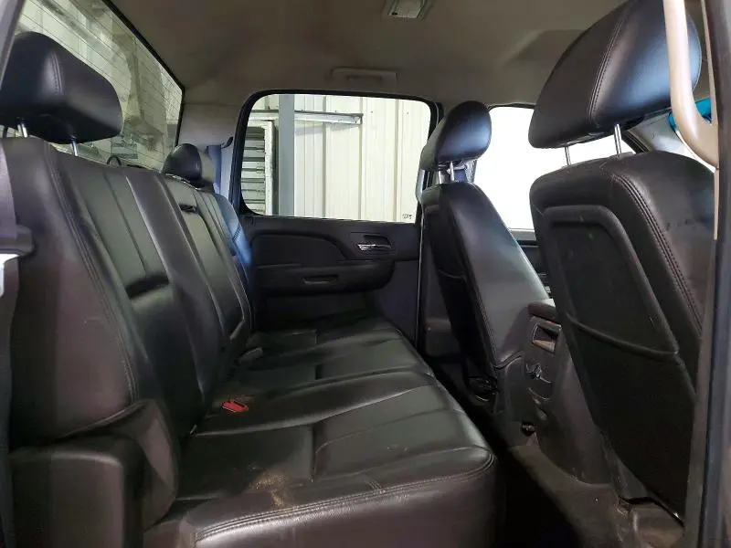 2011 CHEVROLET SILVERADO K2500 HEAVY DUTY LTZ  