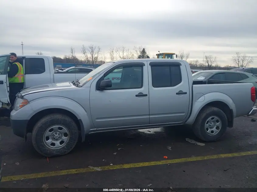 2012 NISSAN FRONTIER S