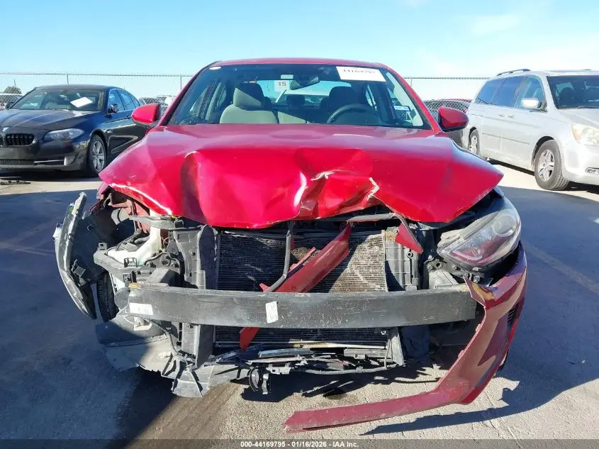 2017 HYUNDAI ELANTRA SE