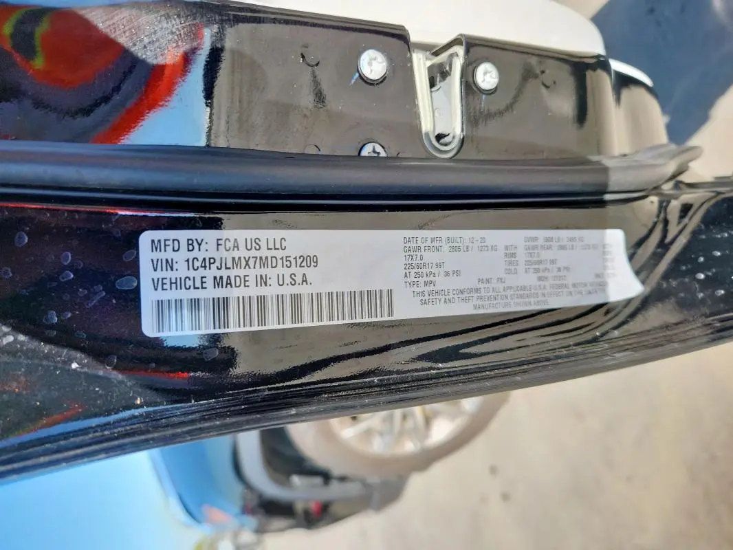 2021 JEEP CHEROKEE LATITUDE LUX  