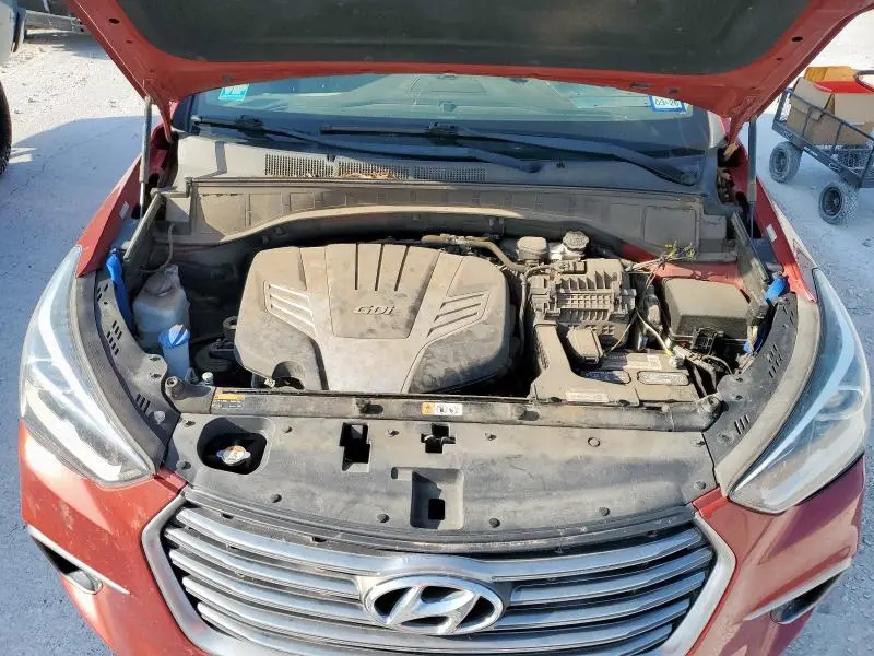 2018 HYUNDAI SANTA FE SE