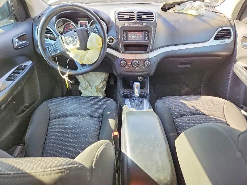 2020 DODGE JOURNEY SE  