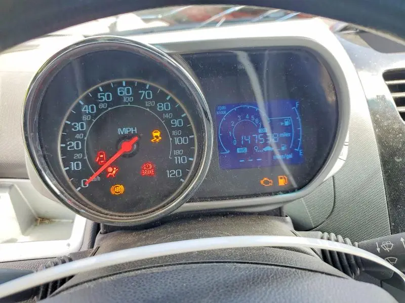 2015 CHEVROLET SPARK 1LT  
