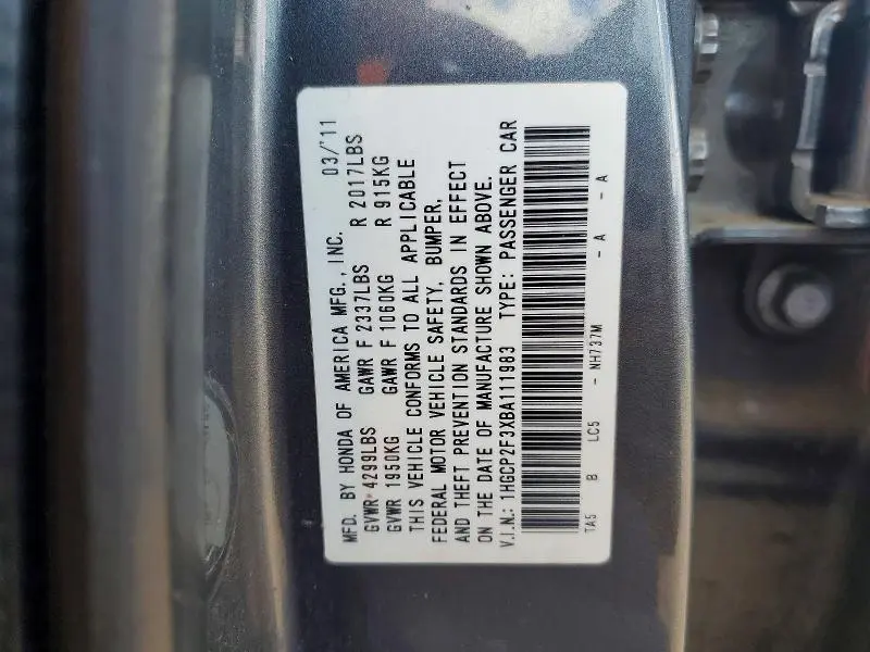 2011 HONDA ACCORD LX  