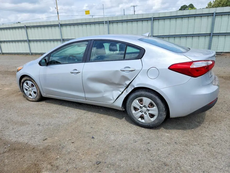 2016 KIA FORTE LX  