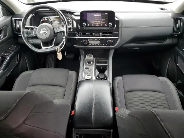 2022 NISSAN PATHFINDER SV  