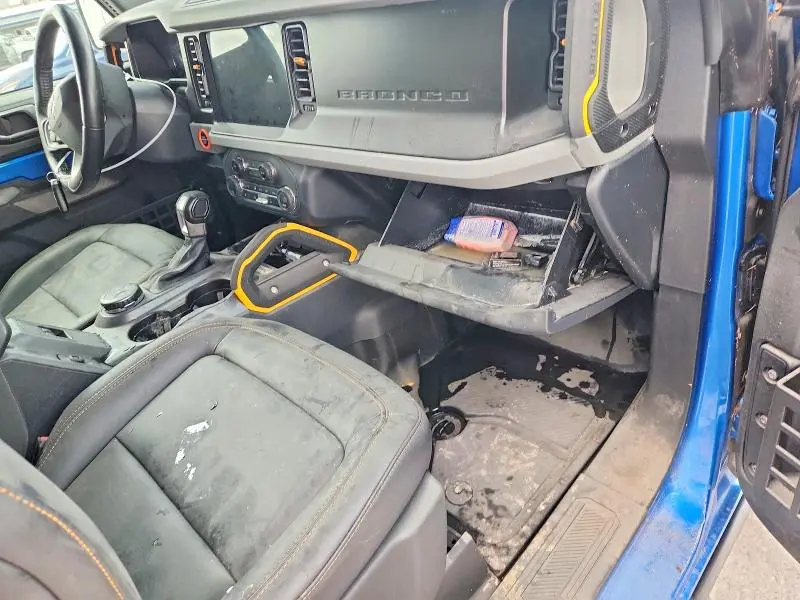 2021 FORD BRONCO BASE  