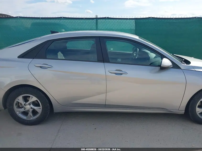 2021 HYUNDAI ELANTRA SE