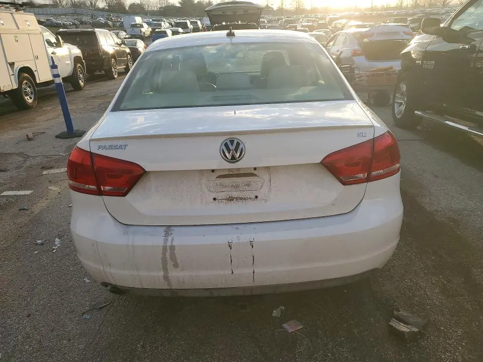 2012 VOLKSWAGEN PASSAT SE  