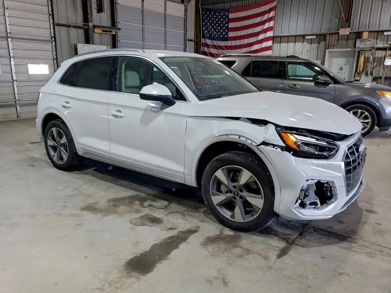 2024 AUDI Q5 PREMIUM 40  
