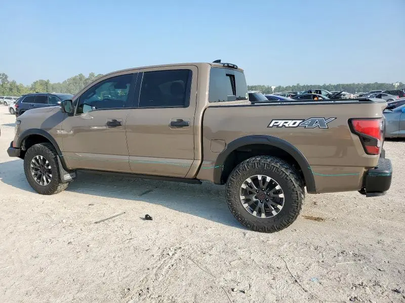 2023 NISSAN TITAN SV  