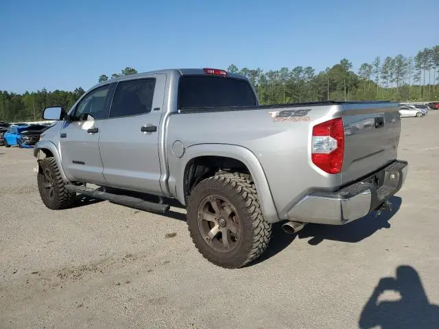 2016 TOYOTA TUNDRA CREWMAX SR5