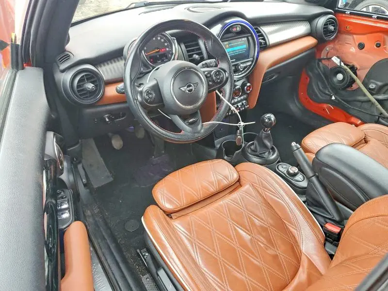 2019 MINI COOPER S  