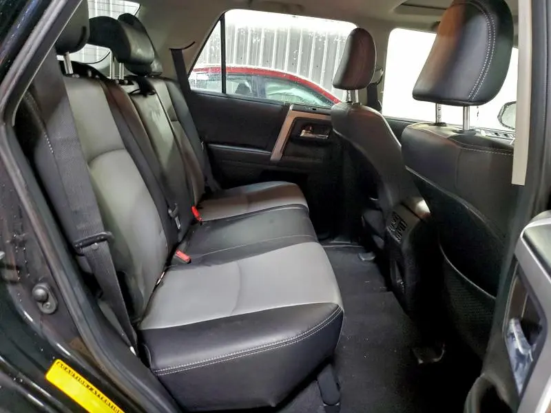 2022 TOYOTA 4RUNNER SR5/SR5 PREMIUM  