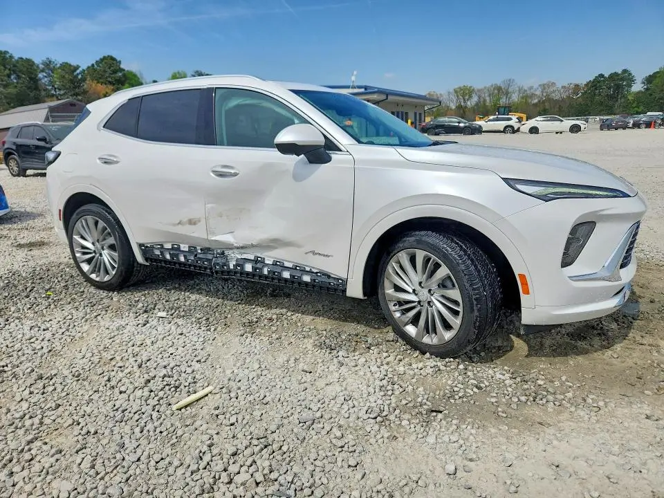 2025 BUICK ENVISION AVENIR  