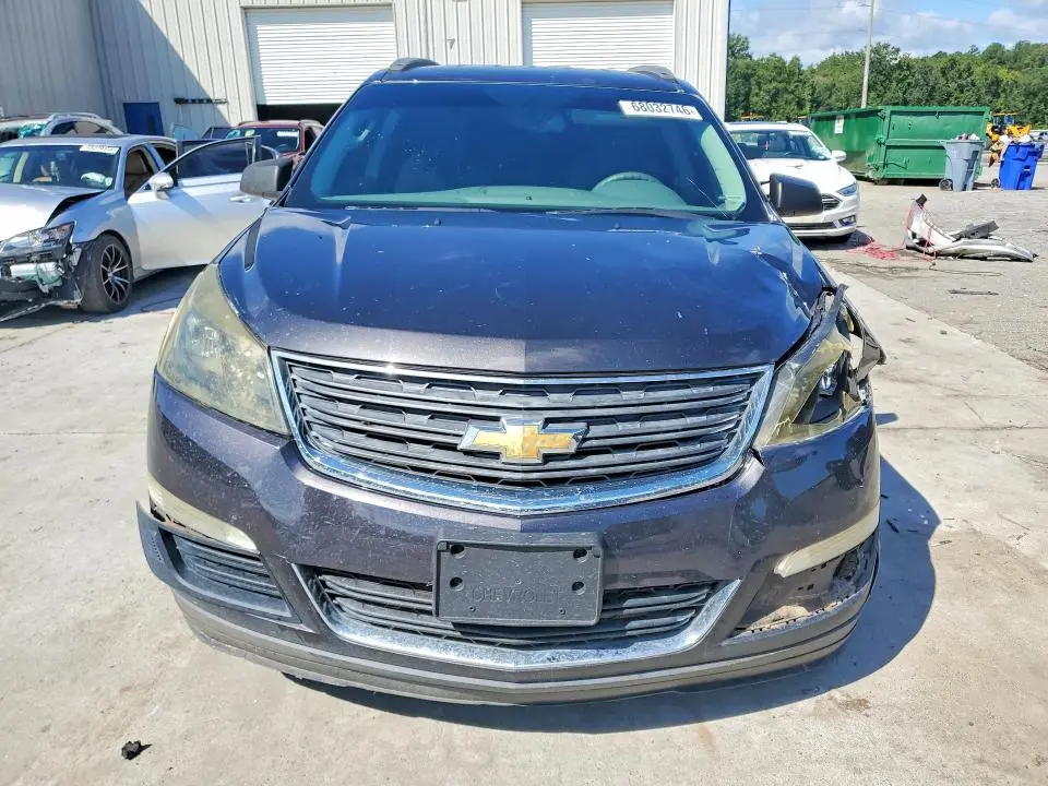 2014 CHEVROLET TRAVERSE LS  
