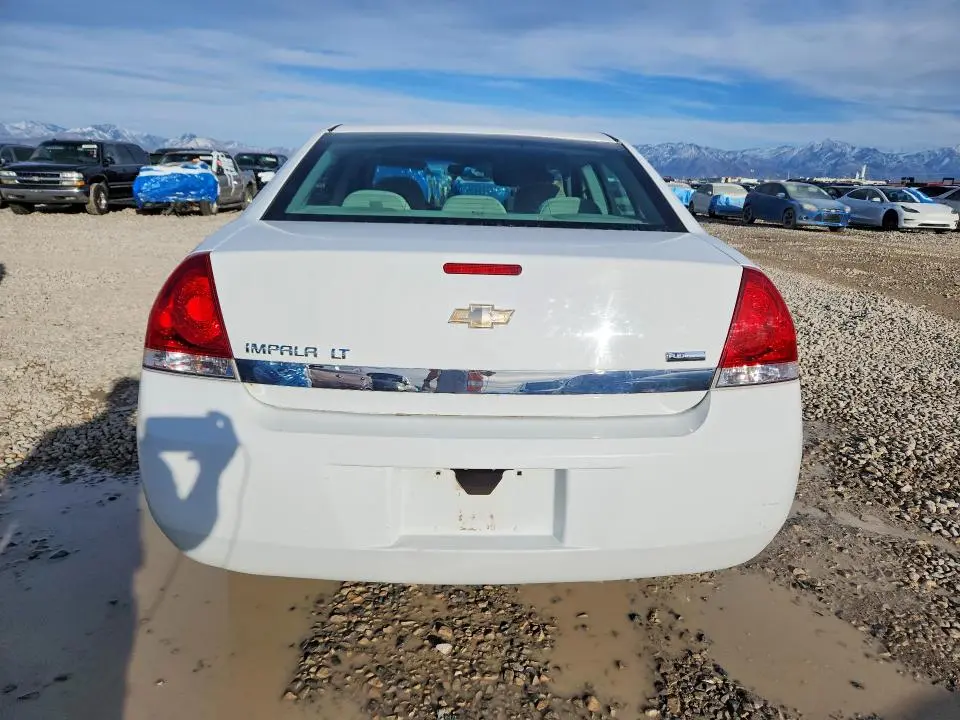 2010 CHEVROLET IMPALA LT  