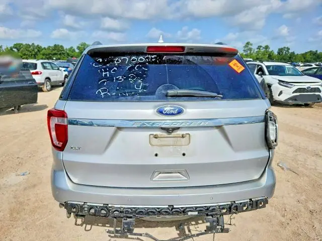 2017 FORD EXPLORER XLT  
