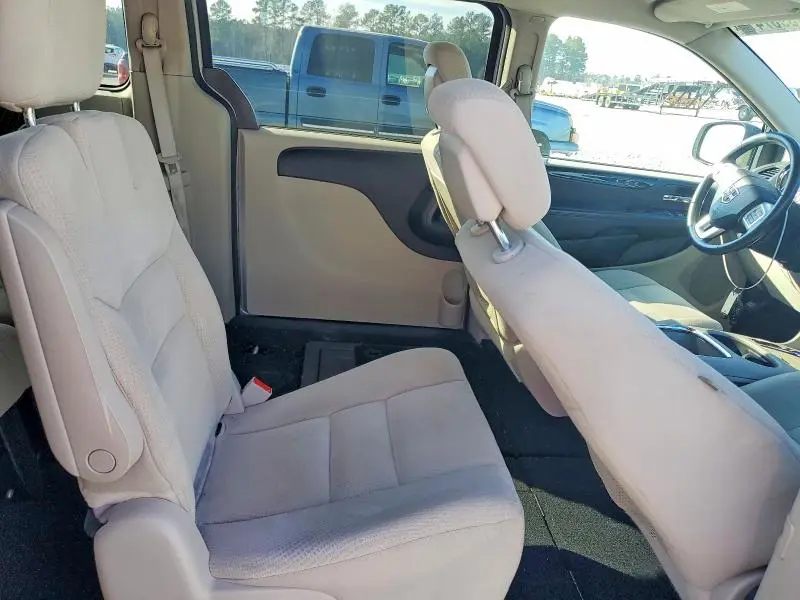 2015 DODGE GRAND CARAVAN SXT  