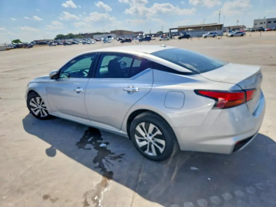 2020 NISSAN ALTIMA S  