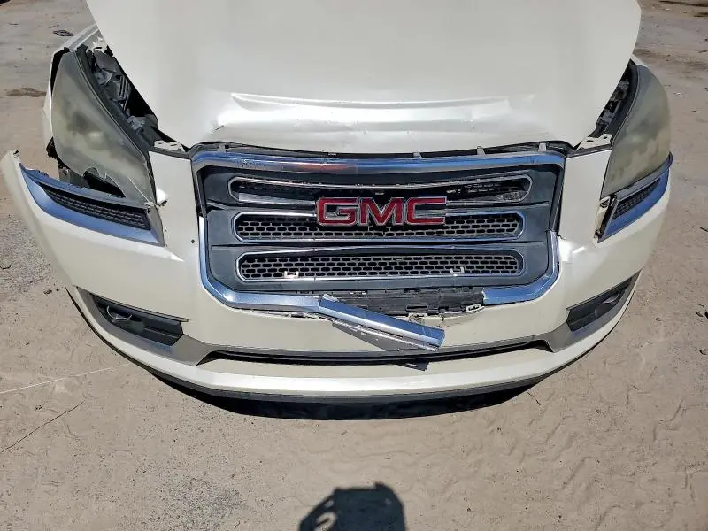 2015 GMC ACADIA SLT-1  