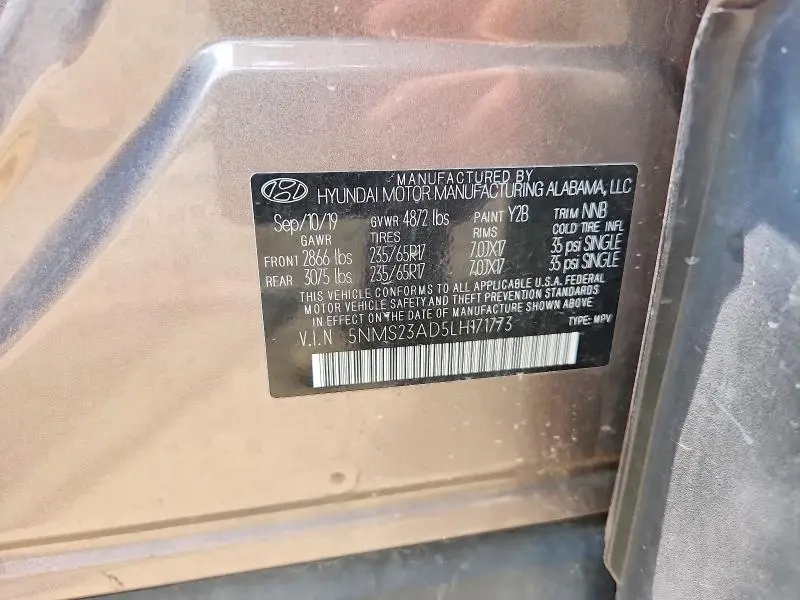 2020 HYUNDAI SANTA FE SE  