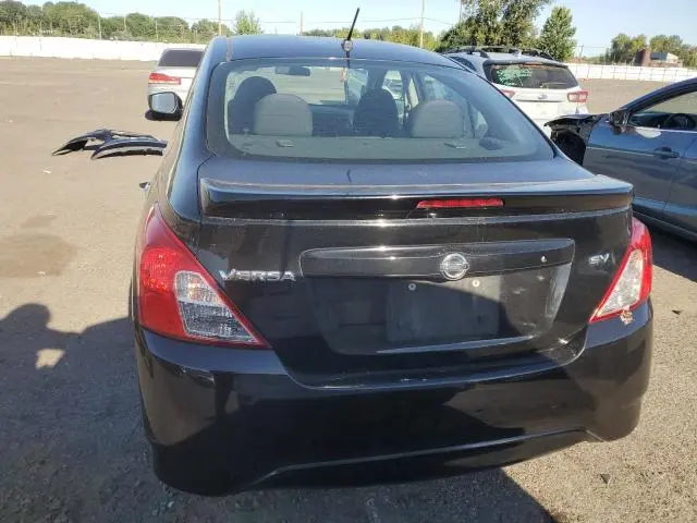 2018 NISSAN VERSA S  