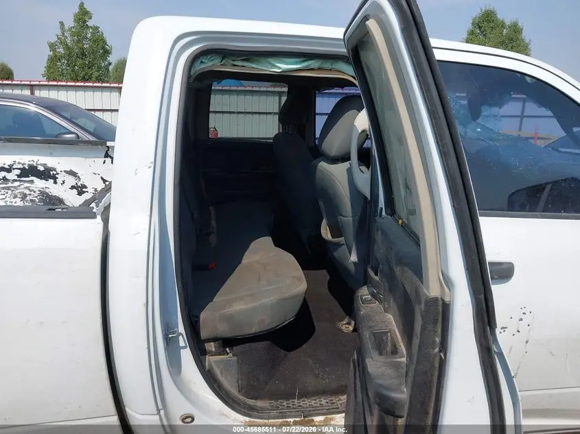2013 RAM 1500 ST