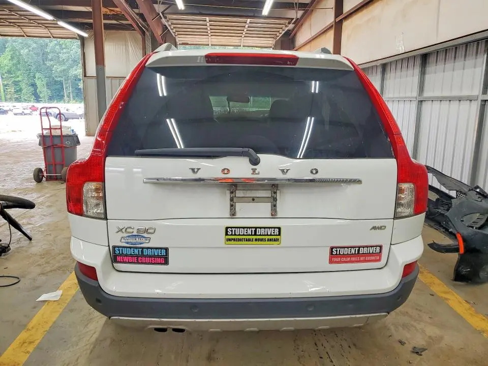 2011 VOLVO XC90 3.2  