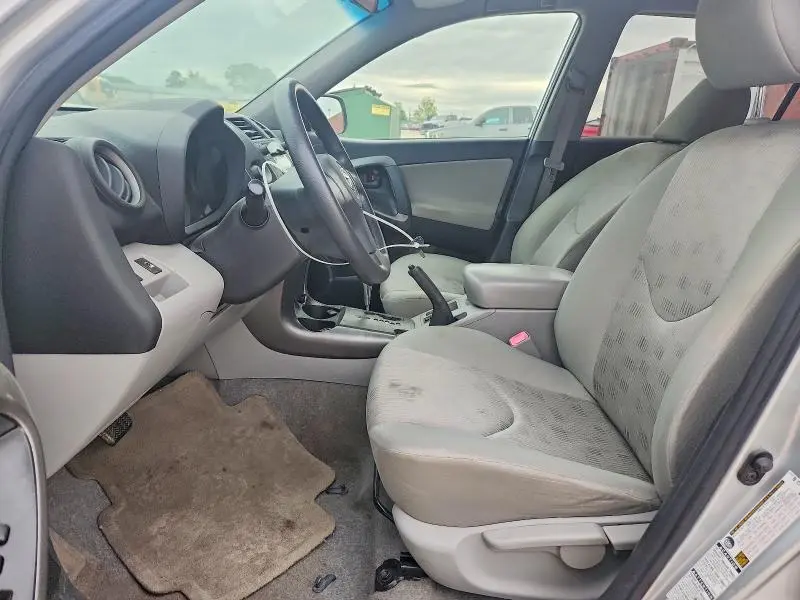 2010 TOYOTA RAV4 BASE  