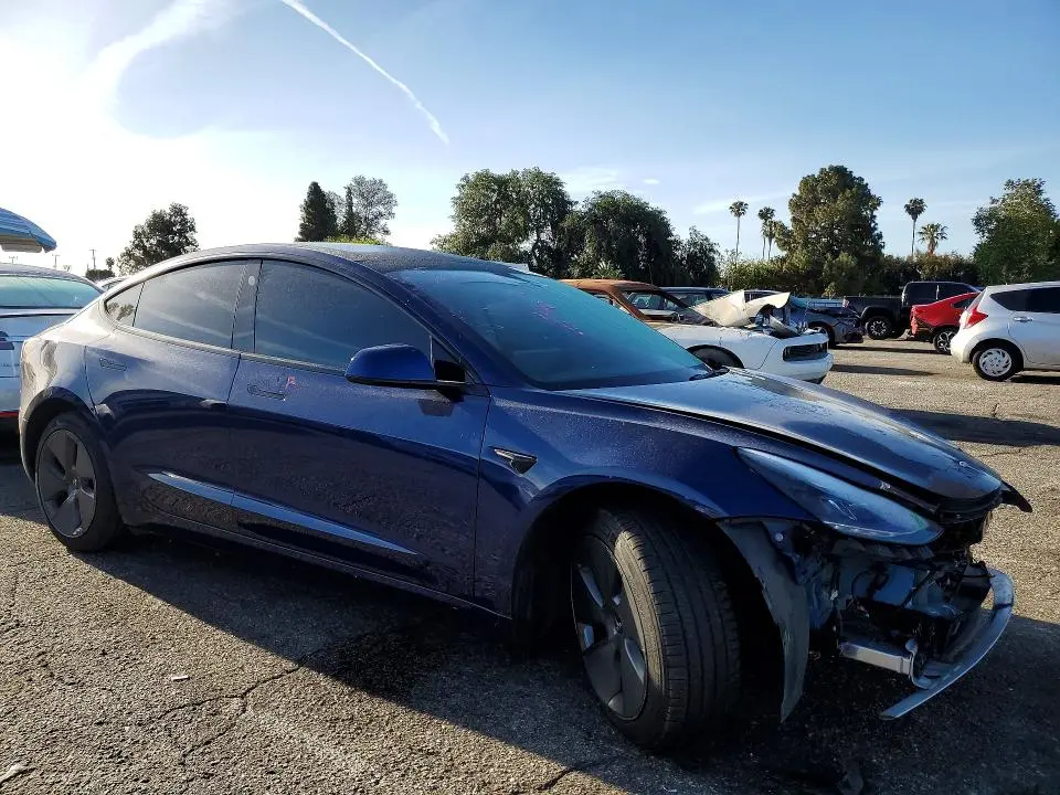 2022 TESLA MODEL 3   