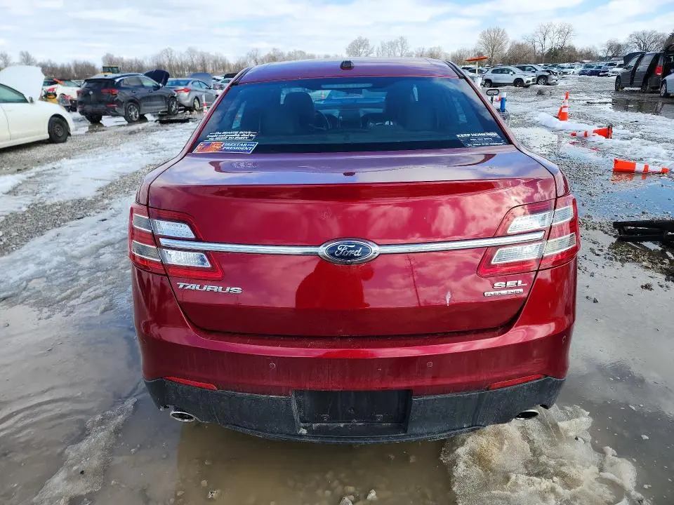 2019 FORD TAURUS SEL  