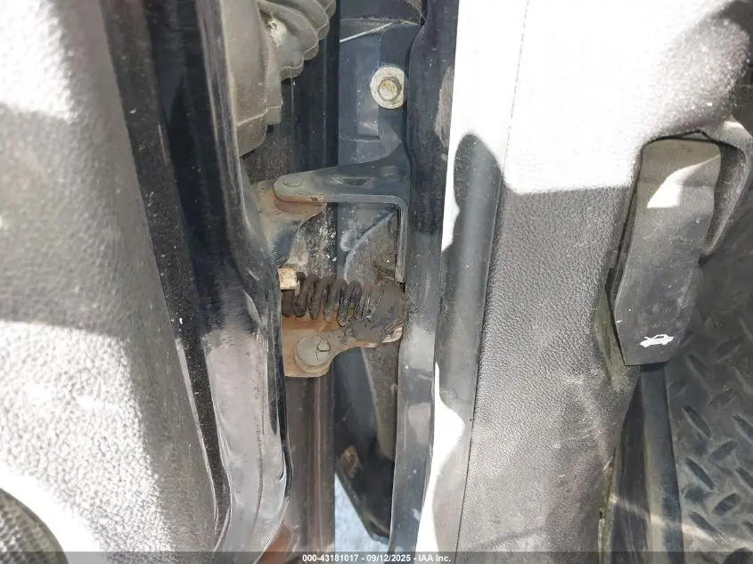 2011 CHEVROLET SILVERADO 1500 LTZ