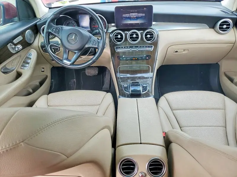 2017 MERCEDES-BENZ GLC 300  