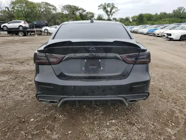 2019 NISSAN MAXIMA S  