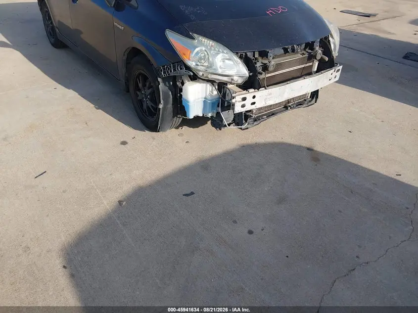 2013 TOYOTA PRIUS TWO