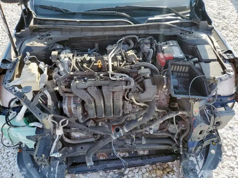 2021 NISSAN ALTIMA SR  