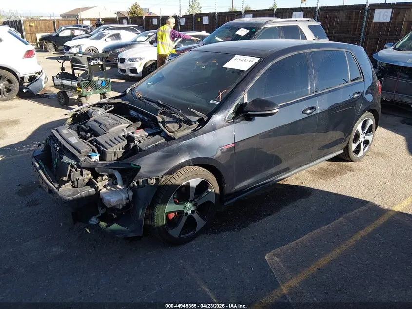 2015 VOLKSWAGEN GOLF GTI 2.0T AUTOBAHN 4-DOOR