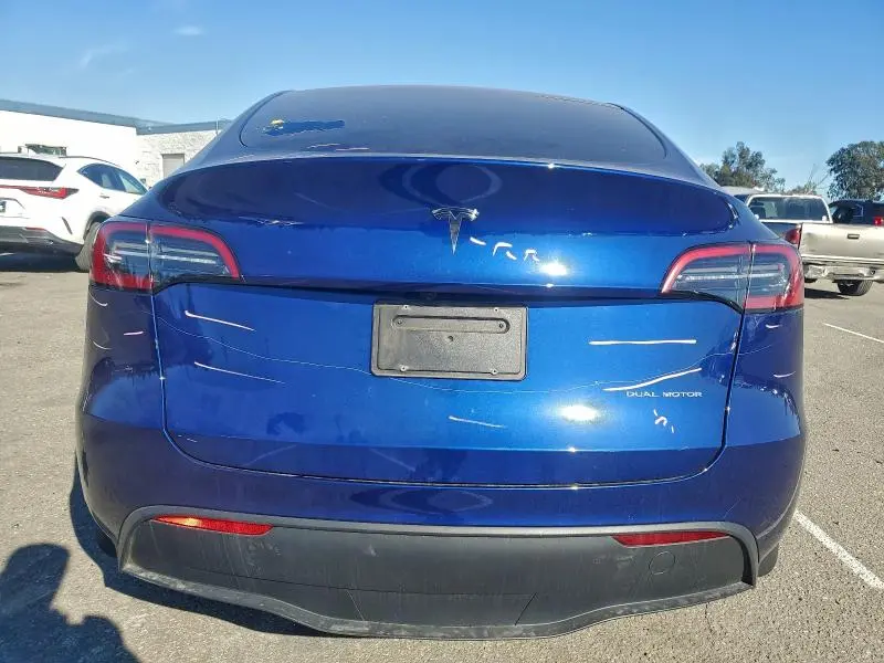 2024 TESLA MODEL Y   